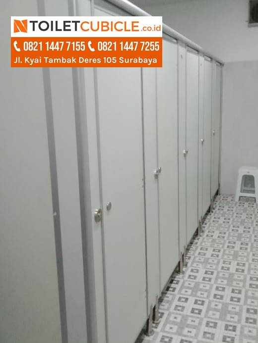 Toilet Cubicle Phenolic Proyek 8