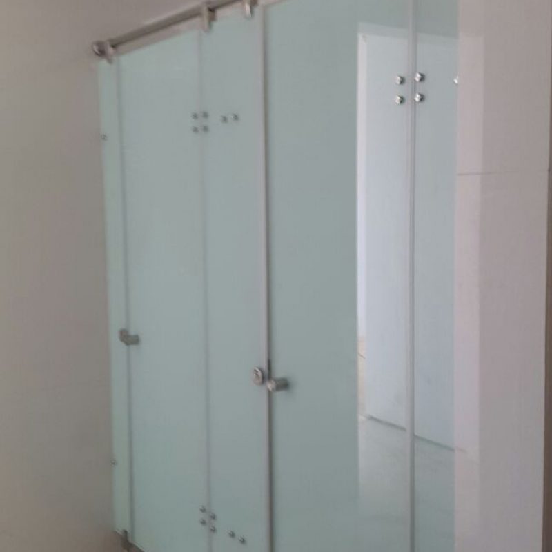 Cubicle Toilet Akrilik 2