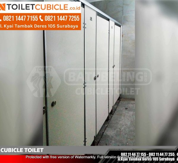 KONTRAKTOR TOILET CUBICLE PVC PROYEK STIE PERBANAS SURABAYA