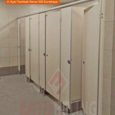 Kontraktor Toilet Cubicle Phenolic Terbaik pontianak