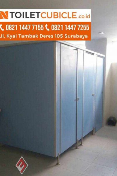 Toilet Cubicle Phenolic Proyek Bina Bangsa